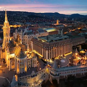 Hilton 5*, Budapest Hungría